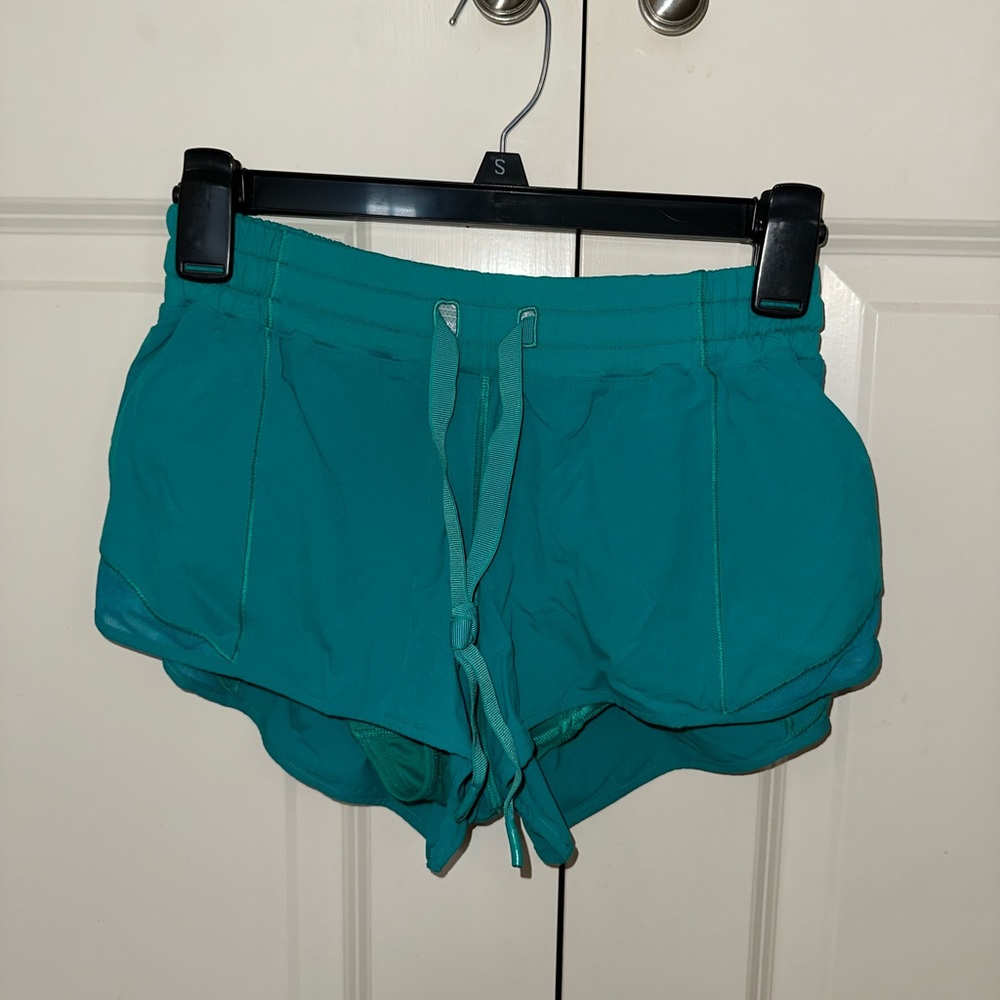 Lululemon Hotty Hot Short